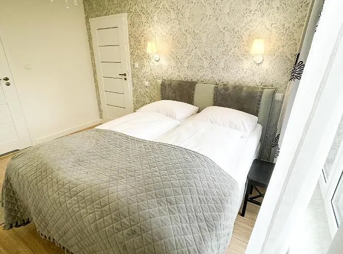 Slonecznego Wzgorza 3*