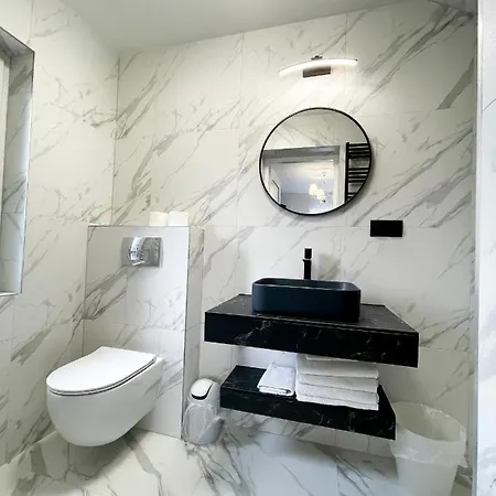 Bed and breakfast Słonecznego Wzgórza 3*