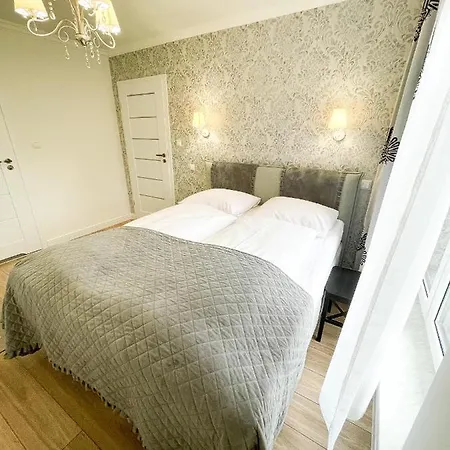 Slonecznego Wzgorza 3*