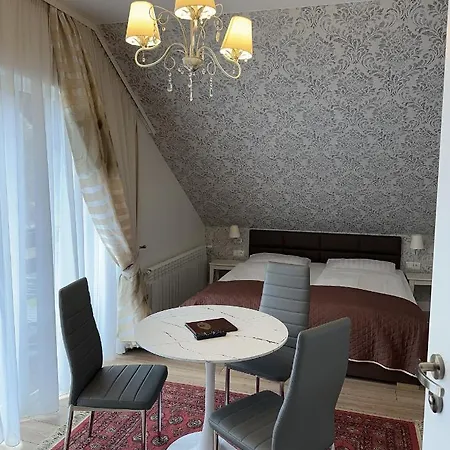 Slonecznego Wzgorza 3*